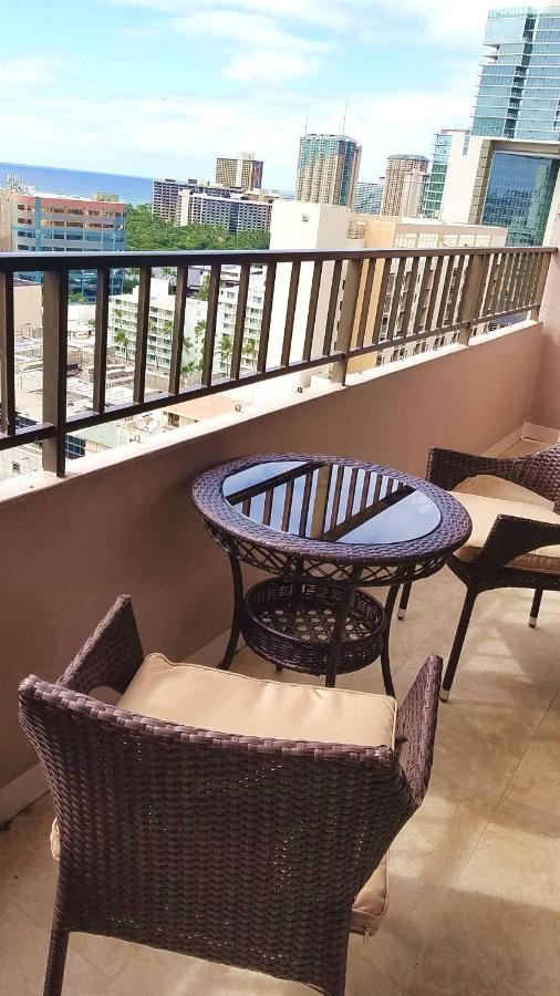 Waikiki Kuhio 1-Bedrm Apt, Ocean View, Free Parking & Wifi Honolulu Luaran gambar