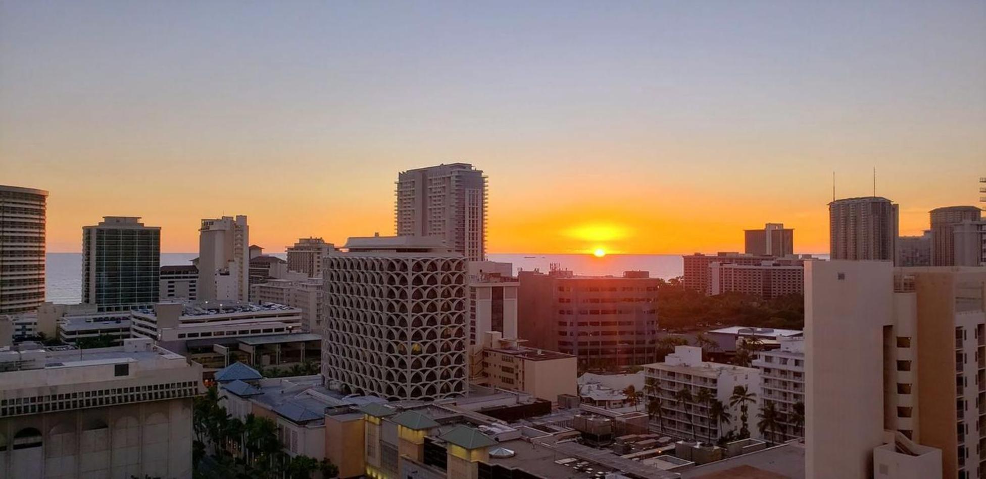 Waikiki Kuhio 1-Bedrm Apt, Ocean View, Free Parking & Wifi Honolulu Luaran gambar